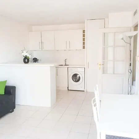 Les Domes, Piscine アパート ニース